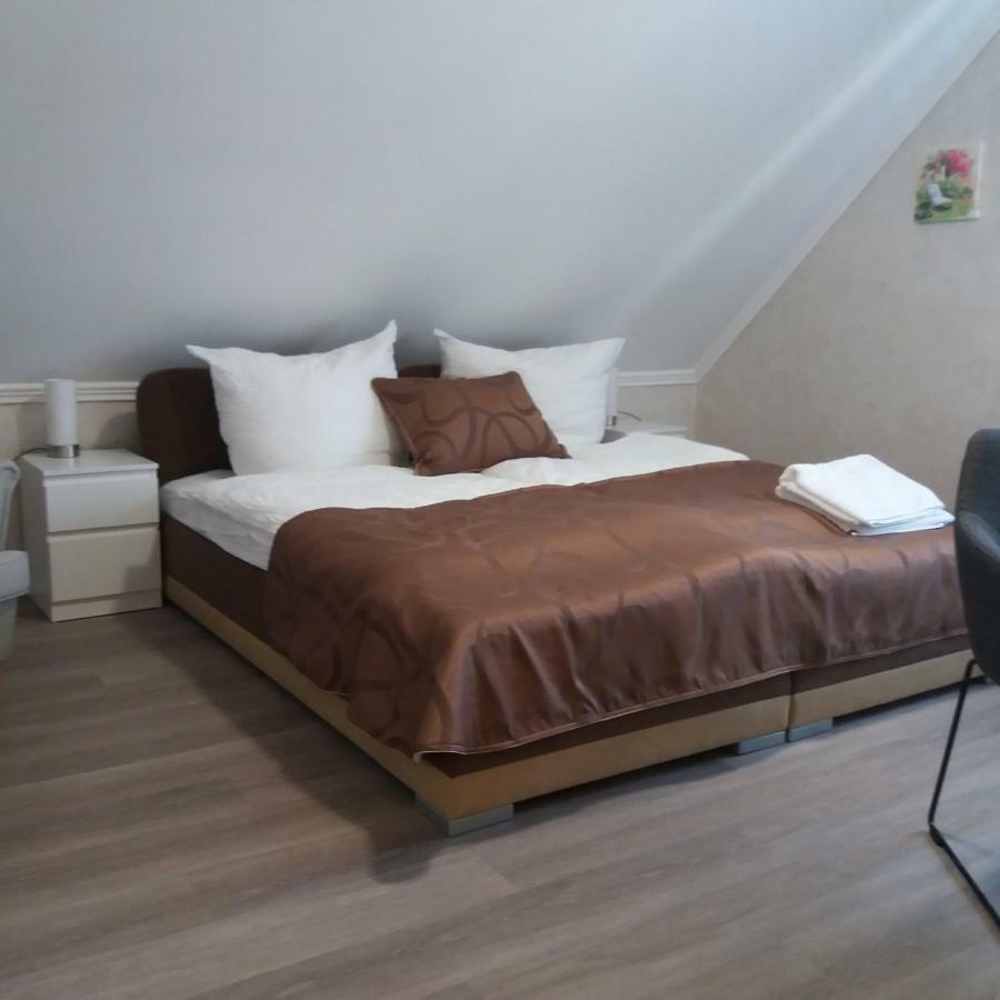 Mueller Residenz Zur S-Bahn Karlsfeld酒店 外观 照片