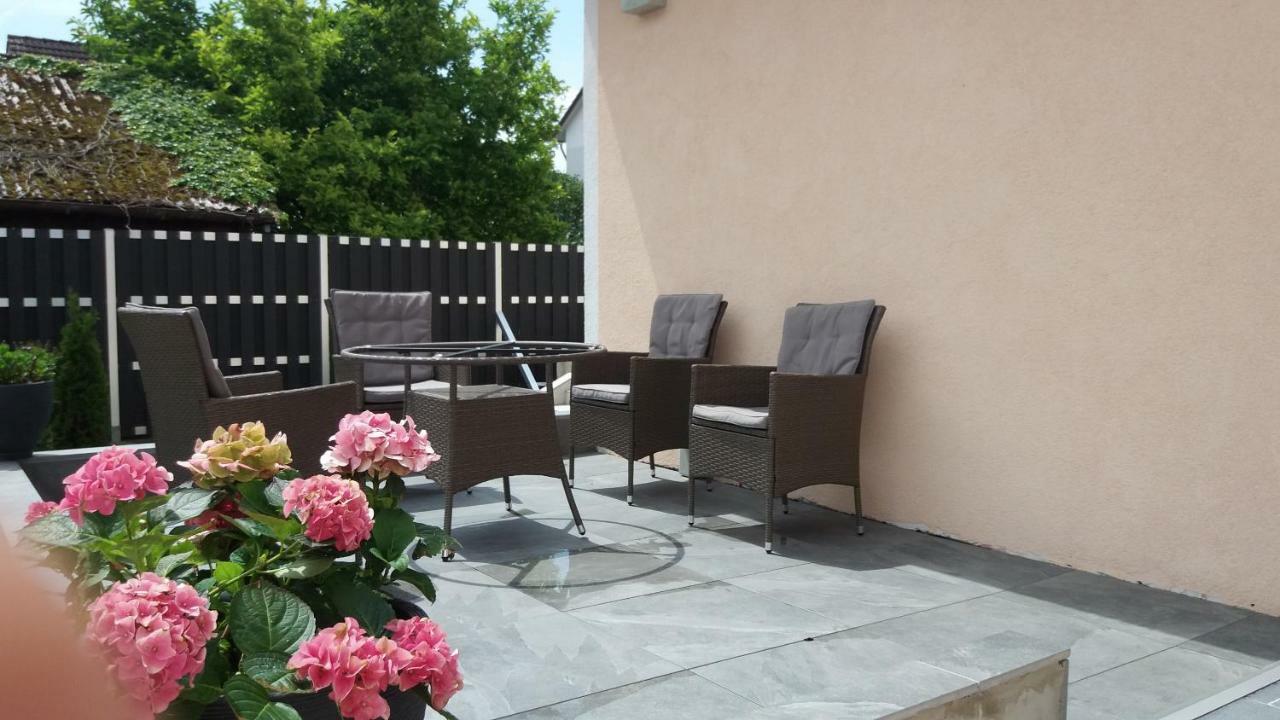 Mueller Residenz Zur S-Bahn Karlsfeld酒店 外观 照片